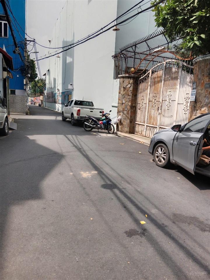 Bán căn hộ dịch vụ ngay trường sơn 7x30m, cho thuê 350tr/tháng giá chỉ 45 tỷ