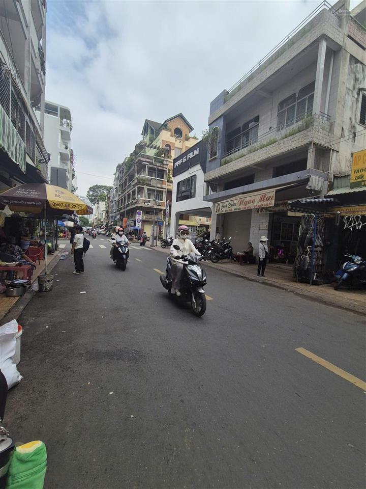 Mặt tiền ngay nguyễn chí thanh gần bv chợ rẫy 5x20m nở hậu chỉ 24,9 tỉ