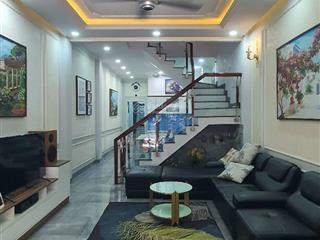 Bán nhà 3 tầng 92m2 ngay thủ đức