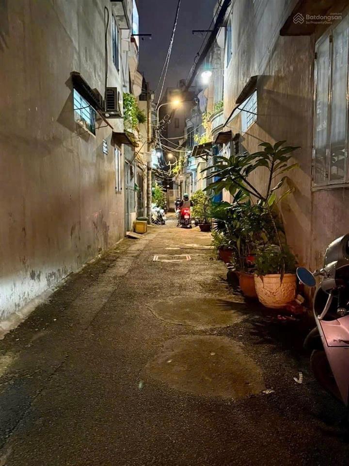 Bán nhà 35m 1 lầu ngay công an quận gò vấp quang trung ,p11.