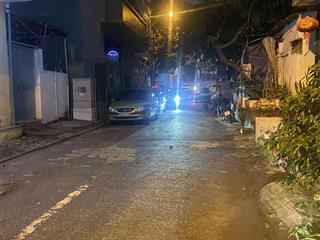 Kinh doanh  thang máy  ô tô tránh  lô góc 3 mặt
