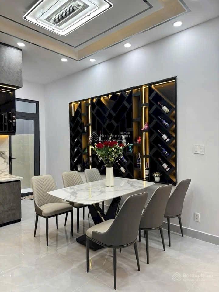 Nhà 3 lầu hẻm xe hơi huỳnh tấn phát phú mỹ quận 7 dt 62m2 (4x16m) 7,45 tỷ