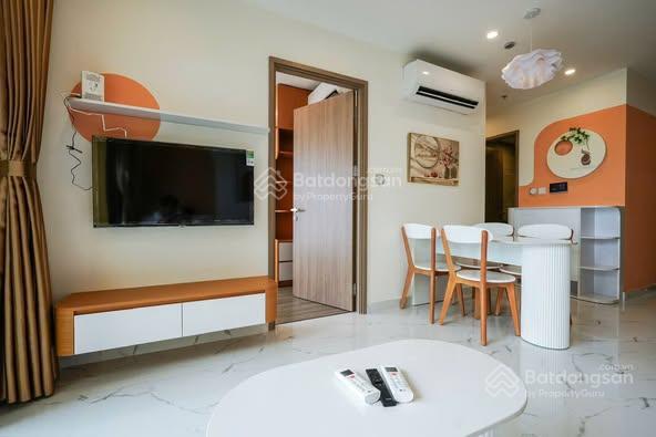 Cần tiền bán gấp chung cư vinhomes grand park 2pn 2wc 69m2 giá cực thấp 1 tỷ 890 quận 9