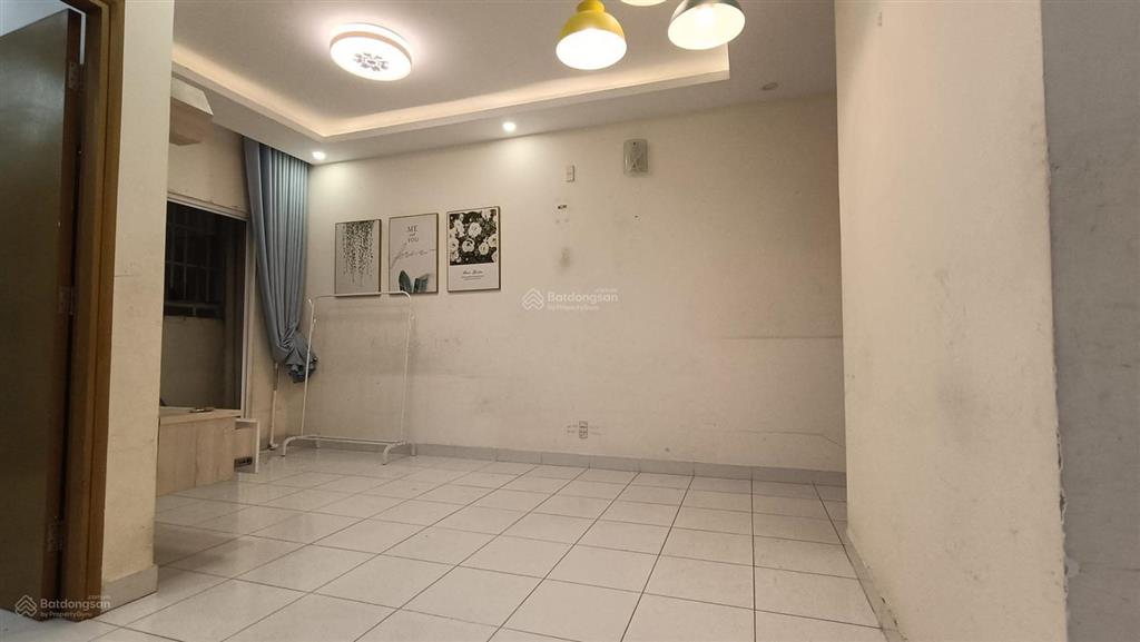 Bán chung cư hqc 2pn 2wc 70m2 giá 1 tỷ 190 khu vực bình chánh