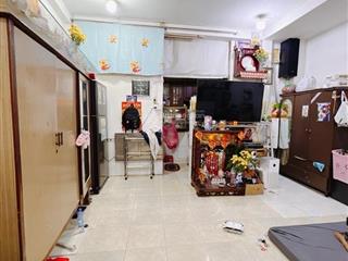 Q4, xóm chiếu, kqh, 3 tầng, 30.3m2, 2.8 tỷ