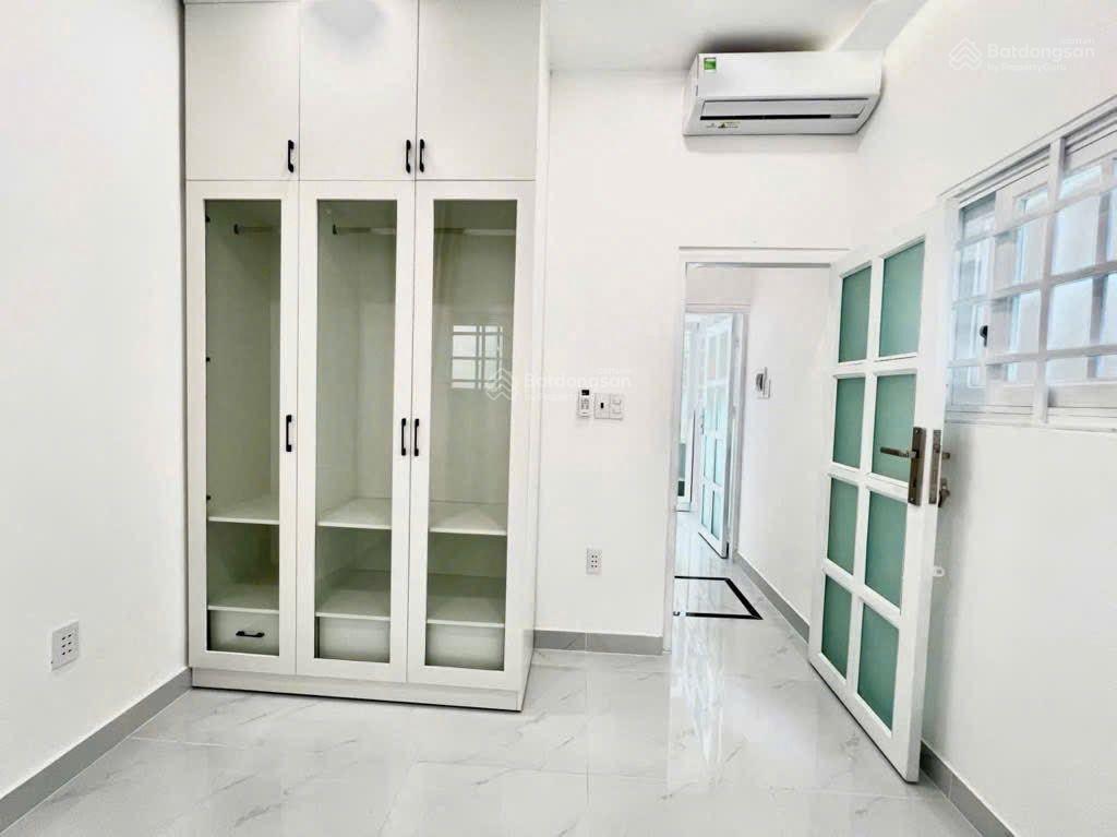 Q1, chỉ 3 tỷ 550tr nhà mới ở ngay, 2 tầng, 3 x 6m1, không quy hoạch