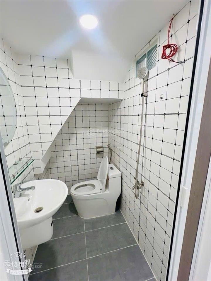 Q1, chỉ 3 tỷ 550tr nhà mới ở ngay, 2 tầng, 3 x 6m1, không quy hoạch