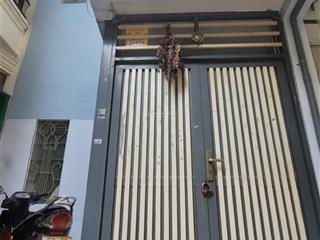 Q1, ngay bộ công an, cách 2 căn ra hẻm xe hơi, 70m ra mt trần hưng đạo, kqh, 2 tầng, 27.5m2, 5 tỷ 3