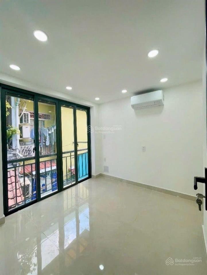 Q4, bến vân đồn, nhà mới ở ngay, full nội thất  kqh  shr  7m5 x 4m  2 tầng xhỉ 3 tỷ 790