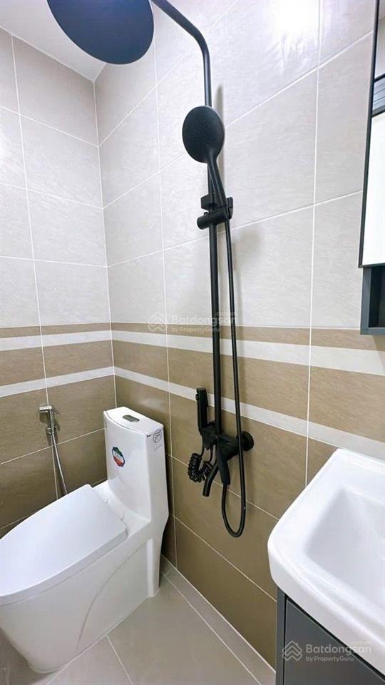 Q4, bến vân đồn, nhà mới ở ngay, full nội thất  kqh  shr  7m5 x 4m  2 tầng xhỉ 3 tỷ 790