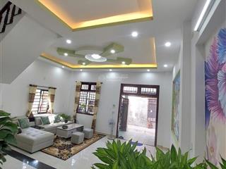 Nhà 2 tầng lô góc âu cơ ô tô tới nhà full nội thất, chỉ xách vali ở ngay.