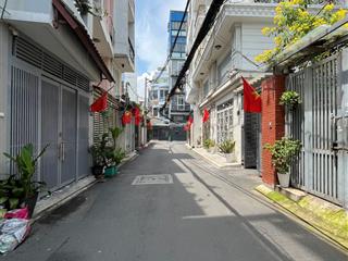 Chốt ngay nhà 4 tầng hoàng hoa thám, gần 5*14, hẻm xe hơi đỗ cửa, đẹp hoàn hảo.