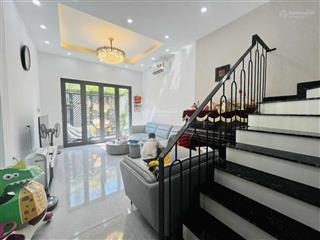 Vị trí đẹp đỉnh  ôtô đỗ cửa vào nhà  nhà mới ở ngay  hàng xóm thân thiện  nhà ở rất lộc