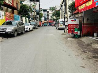 Nhà đẹp ở ngay  2 thoáng trước sai  đầy đủ công năng  thoáng sáng  yên tĩnh ở sướng