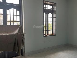 Bán nhà 2 lầu 1 trệt gần chợ đoàn thị kia p. dĩ an tp. hồ chí minh