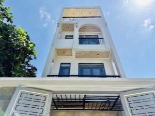 Kẹt tiền bán gấp nhà nguyễn thị minh khai, quận 3. giá 5tỷ290/81,35m2. nằm gần công viên tao đàn.