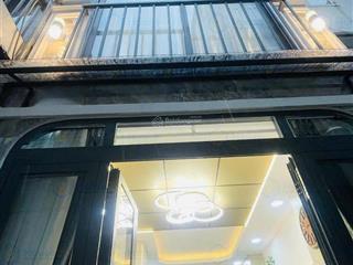 Bán nhà tại nguyễn thị minh khai, 70m2, 2pn, 2wc, cần đước, long an