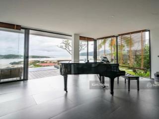 Bán biệt thự anh nguyễn 420m2, tại tp nha trang view trực diện biển. giá 45 tỷ full nội thất đẹp