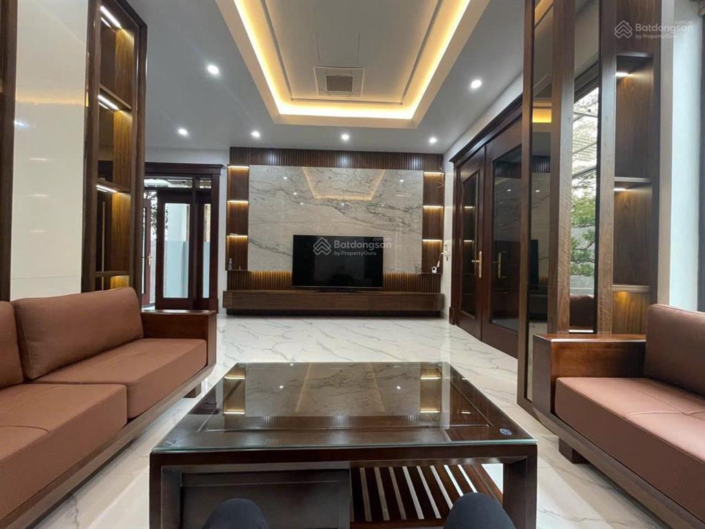 Bán biệt thự víp foresa nam từ liêm, ở luôn 150m2 4 tầng, mặt tiền 10m