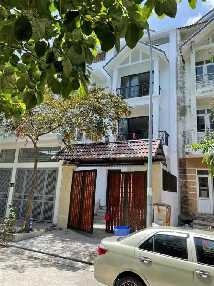 Cần tiền gấp , lk phân lô oto ngủ trong nhà, kđt vân canh , hoài đức. 115m 4 tầng , hơn 21 tỷ.