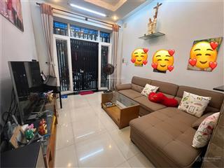 Nhà đẹp  đủ nội thất. bán nhà nguyễn đình chiểu 4 tầng, 3pn, 3wc giá 8.4 tỷ