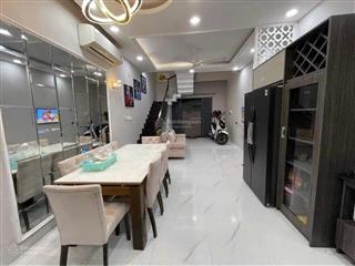 Bán nhà cạnh mặt tiền đường 79 cn gần 60 m2 giá chỉ nhỉnh 90 triệu /1m2 phường tân quy quận 7