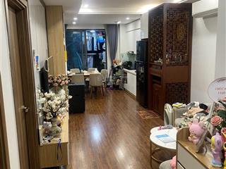Bán chung cư 176 định công, 65m2 2 ngủ 2 vệ sinh, đủ đồ, sân chơi, bể bơi, giá 5 tỷ 500