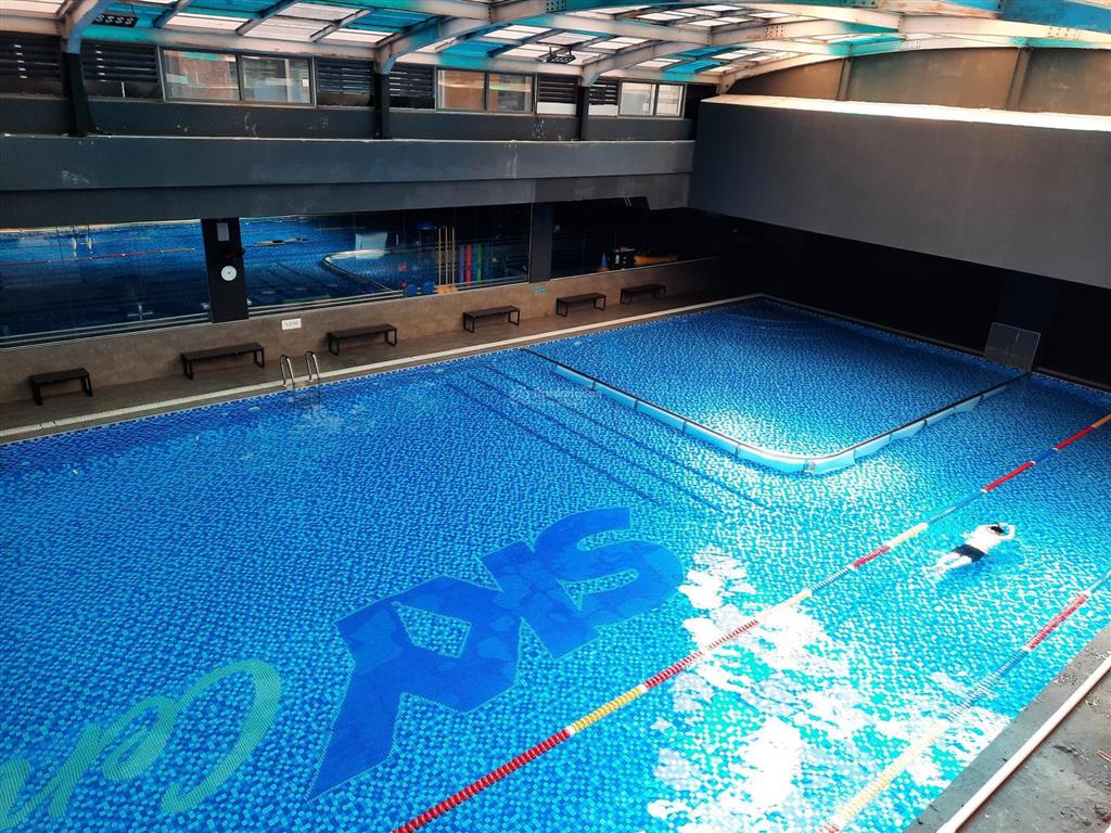 Cho thuê chung cư 176 định công 66m2, 2 ngủ 2 vs, sân chơi, bể bơi, đủ đồ, 10 triệu 500/th