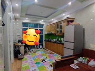 Bán chung cư ct9 kđt định công, 72m2 2 phòng ngủ 2 vệ sinh, đủ đồ, sân chơi, bể bơi, giá 5 tỷ 650
