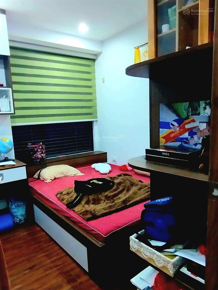 Bán căn hộ 176 định công, phương liệt 90m2, 3 ngủ 2 vs, sân chơi, bể bơi, giá 8 tỷ 800