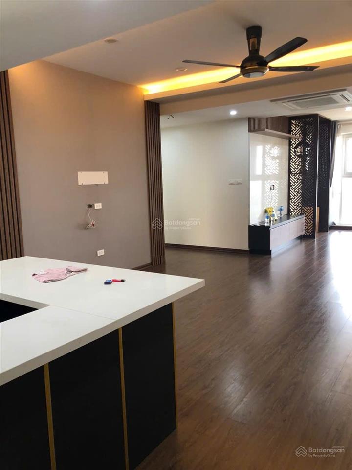 Bán chung cư skycentral 176 định công, phương liệt 92m2, 3 ngủ 2 vs, sân chơi, bể bơi, 8 tỷ 800