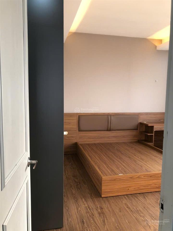 Bán chung cư skycentral 176 định công, phương liệt 92m2, 3 ngủ 2 vs, sân chơi, bể bơi, 8 tỷ 800