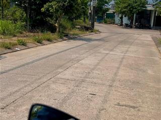 Cần bán gấp 134m2 thổ đất đường nguyễn công bình giá ngộp 640tr, sổ hồng riêng.  0843 378 *** thanh