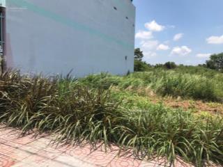 Cần bán gấp 85,5m thổ đường nhà thờ, tân lân , cần đước. sổ riêng giá 490tr ko tl .  0843 378 ***