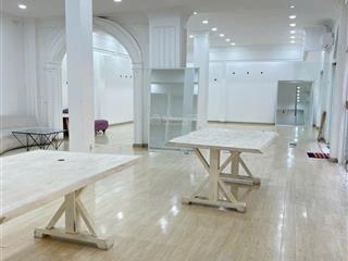 Chính chủ, cho thuê nhà góc 2 mặt tiền khu vip quận 11, dt 7 x 15, trệt 2 lầu, giá 38 tr