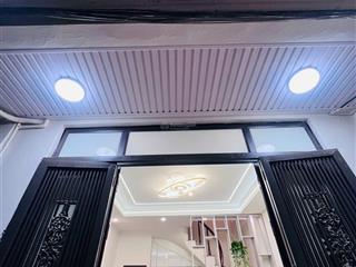 Siêu phẩm! chủ đang cần bán gấp giá siêu ngon cho khách hàng, gần ngã tư mai dịch,full nội thất.