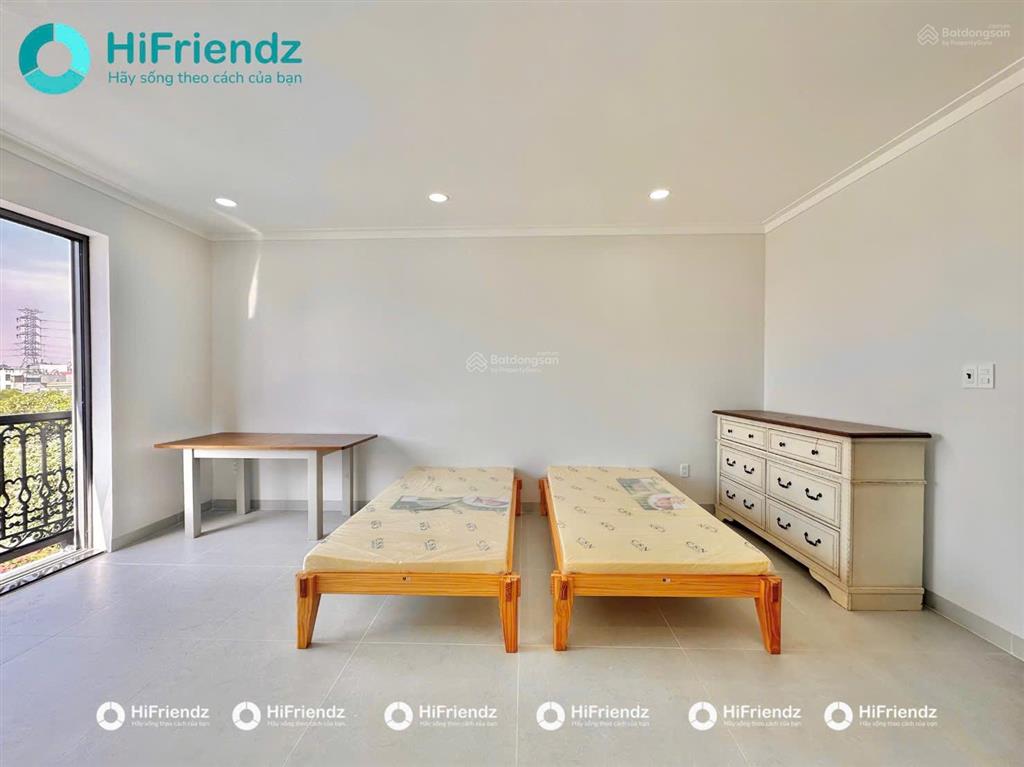 Cho thuê căn hộ dịch vụ gần ngã tư thủ đức