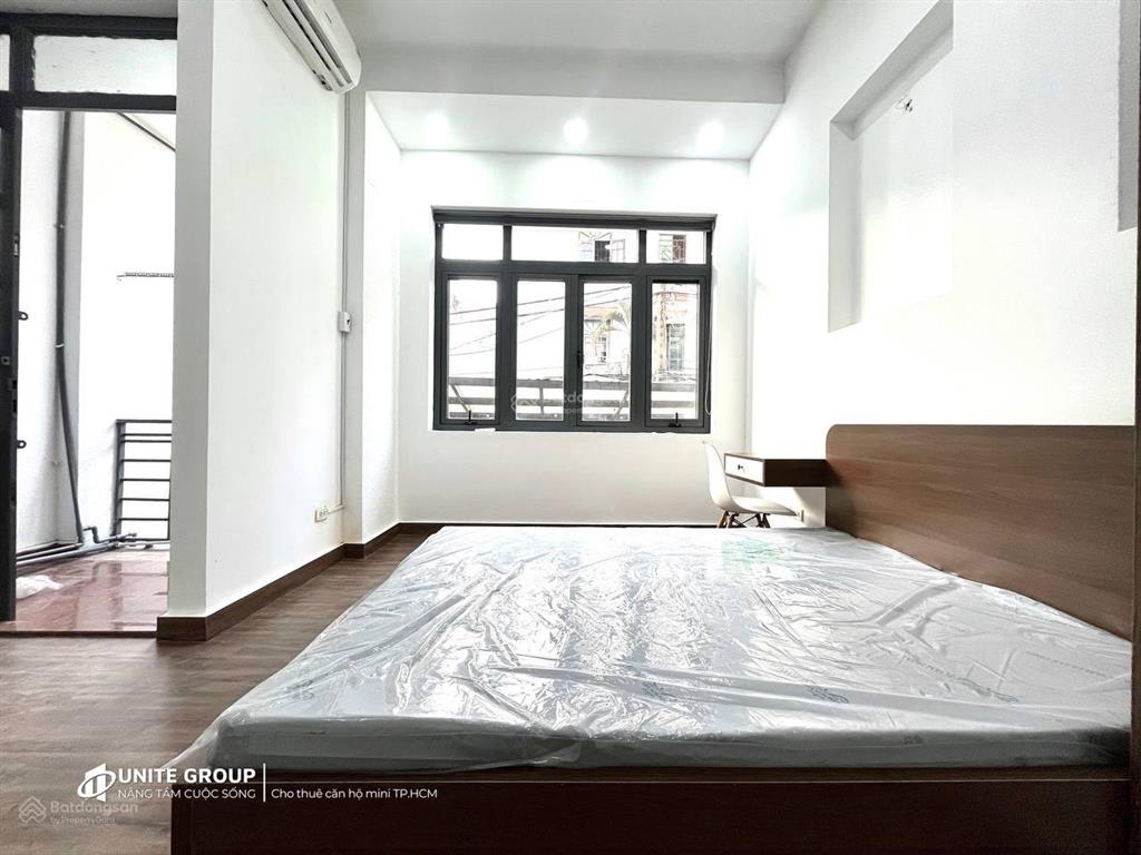 Cho thuê phòng trọ rộng 35m2, ban công, cửa sổ trời gần đh văn lang, hẻm xe hơi, full nội thất