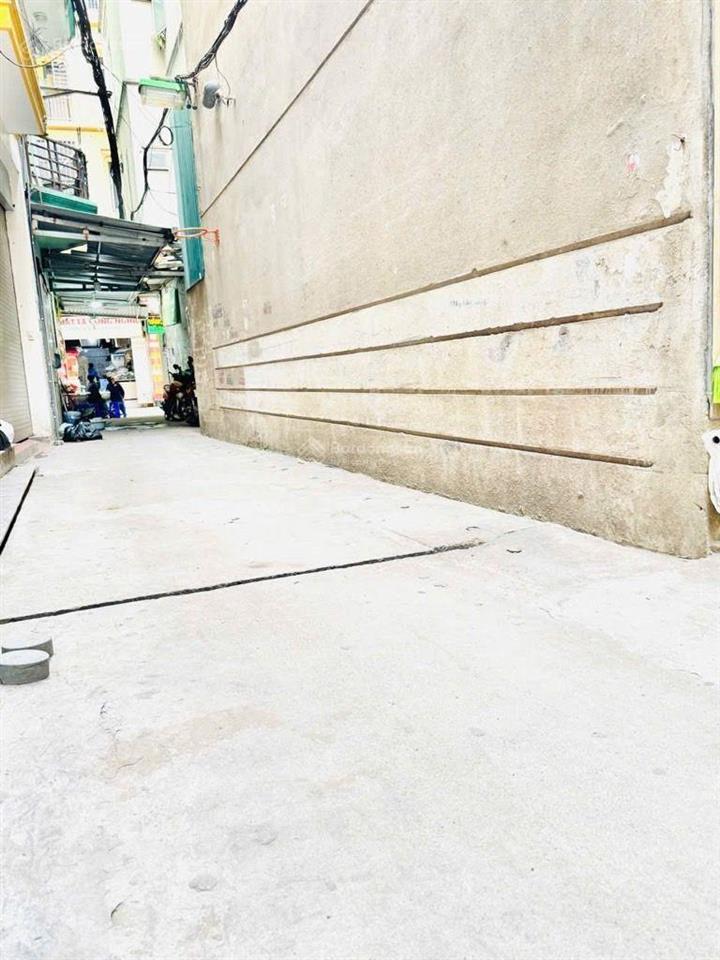 Bán nhà lê trọng tấn dương nội hà đông, diện tích 39m2 | ô tô đỗ cổng | giá 5tỷ200