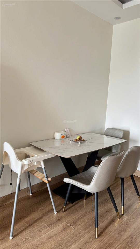 Bán ch tại lucky house, 3,3 tỷ, 70m2, nội thất đẹp.  0869 594 *** (y ảnh)