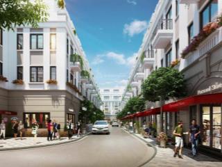 Cần bán nhà shophouse mặt tiền chợ tại tp hồ chí minh