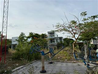 Bán lô tái định cư đất lành đường 5m view công viên cực đẹp sát dự án sungroup