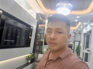 Nhà đẹp trần khát chân,30m2  5 tầng  lô góc 3 mặt thoáng .