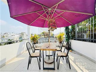 Nhà 4 tầng 55.4m2, 6.85 tỉ tặng nội thất, ô tô vào sát cửa, gần cv làng hoa, đường số 9, p9, gv.