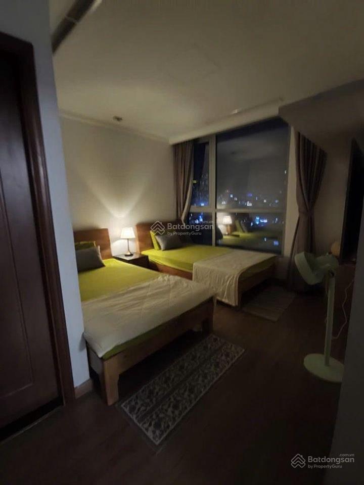 Bán gấp căn hộ khu landmark 81, 2pn, 2wc, 77m2, view thành phố, tiện ích đỉnh cao, giá dưới 10 tỉ