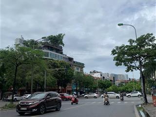 Bán ccmn cao cấp phố nguyễn khuyến  văn quán dt 320m 9t lô góc 2 thang máy dòng tiền 6 tỷ/năm