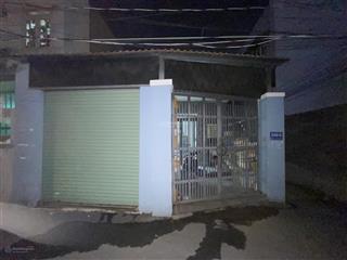 Em cần bán gấp căn nhà này anh chị  chính chủ em