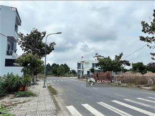 Bán đất nền đồi 61, trảng bom, đồng nai, 3,1 tỷ, 100m2, hàng hiếm tại đẹp, nhiều tiện ích