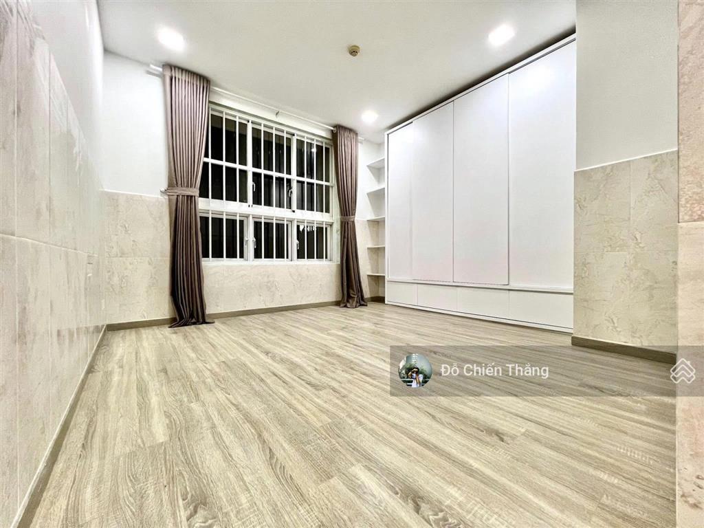 Cần bán gấp chung cư the harmona, tân bình, 73m2, 2pn, 2wc giá 1,75 tỷ