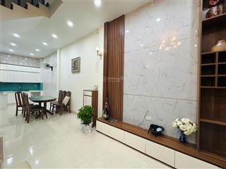 Duy nhất nhà nguyễn chính  41m2  4 tầng 3 ngủ  trước nhà sh quay đầu 10m ra phố  18x tr/m2